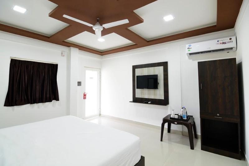 Seashore Beach Resort Calangute Bagian luar foto